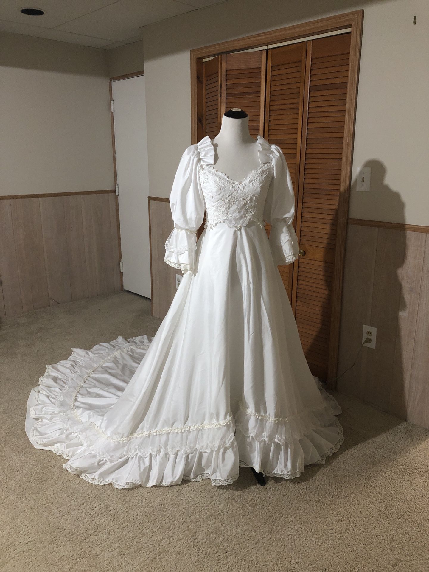 Vintage Wedding Dress