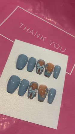 Press Ons Nails