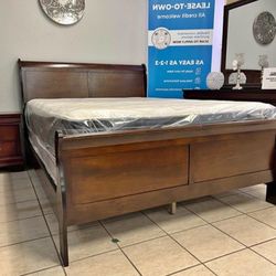 Louis Philip Cherry Sleigh Bedroom Set
(Bed, Dresser, Nightstand and Mirror)