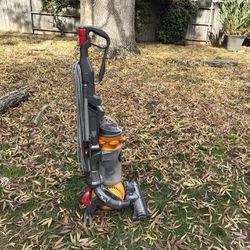 DYSON BALL DC 25 UPRIGHT VACUUM CLEANER