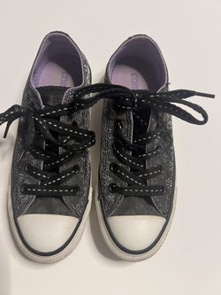Shimmer Converse Size 5 Women’s