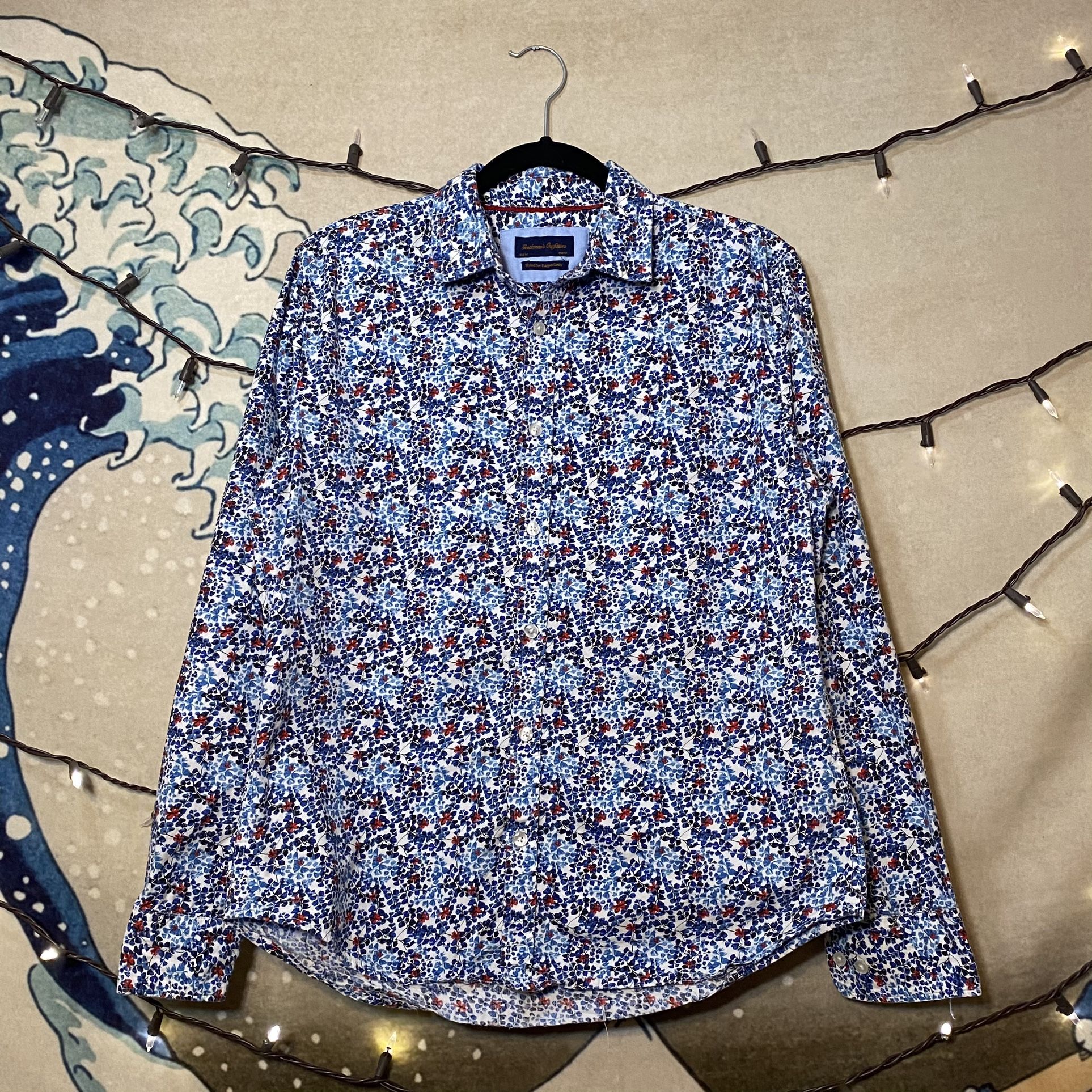Gentleman’s Outfitters Red/White/Blue Floral Button Down Shirt Size M