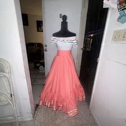 Vestidos Folkloricos Para Todo Tipo De Edad 