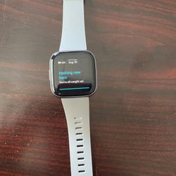 Fitbit Versa 2. Open Box 