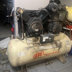 Ingersoll Rand 120 Gallon 15HP Industrial Air Compressor