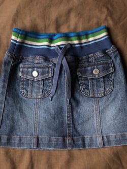 Girls skirt