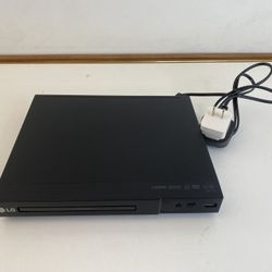 LG DP132 DVD CD Player DivX USB Playback