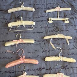 Baby/toddler satin padded hangers 