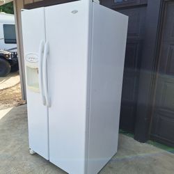 MAYTAG REFRIGERATOR 