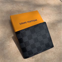 Louis Vuitton Black Slender Wallet 