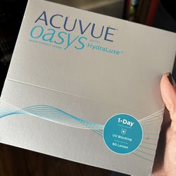 Acuvue Oasys Contact Lenses