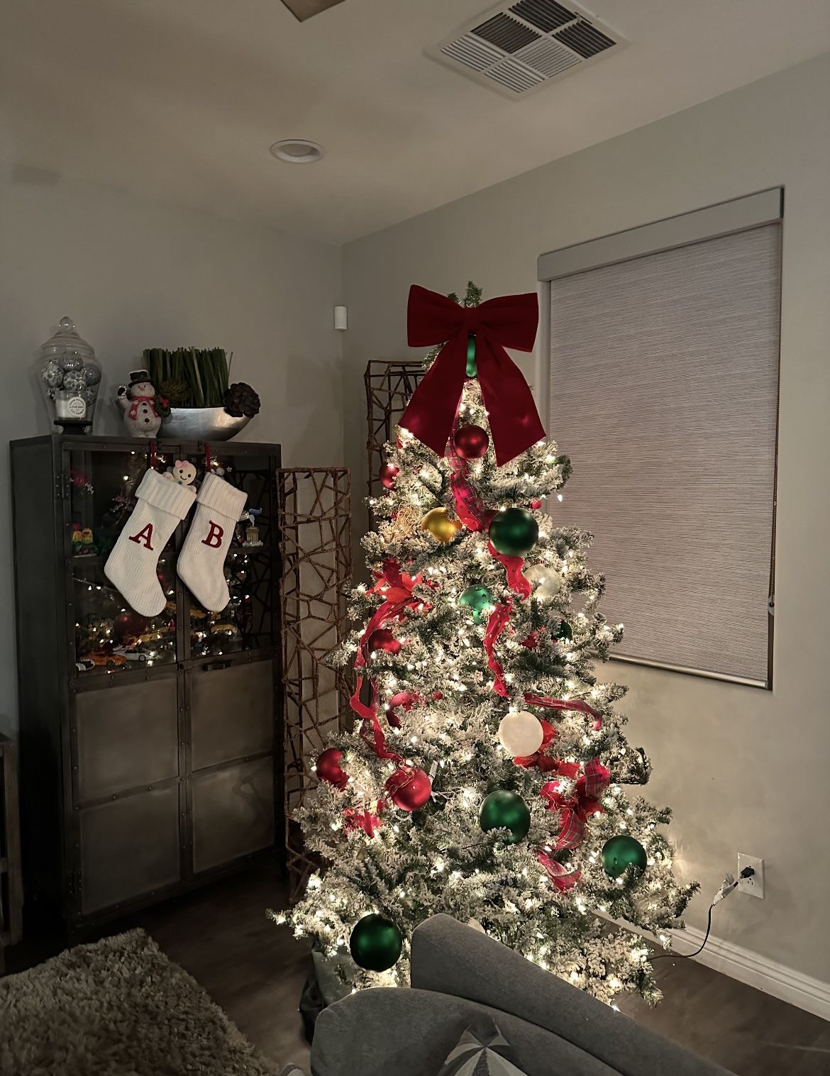 Ralph Jones display custom tree,New Products : American Fashion Style Bags On Sale