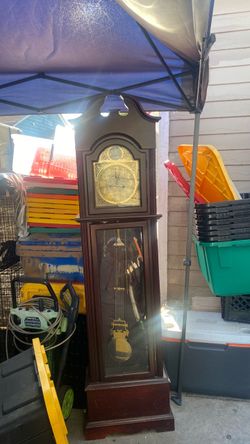 Grandfather clock