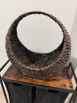 Decorative basket