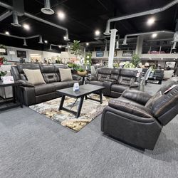 3 Pc Sofa Loveseat And Chair 🎉🎉🎉