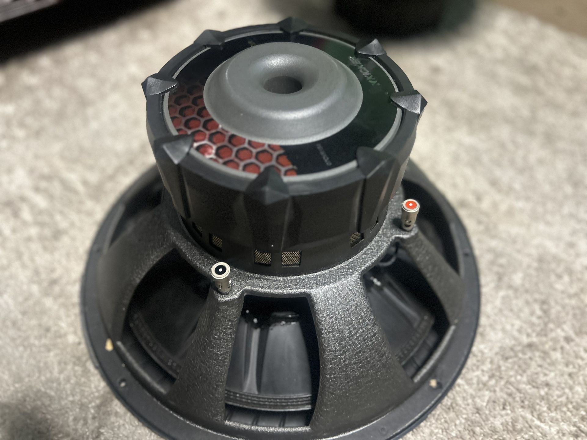 Kicker 15” Che
