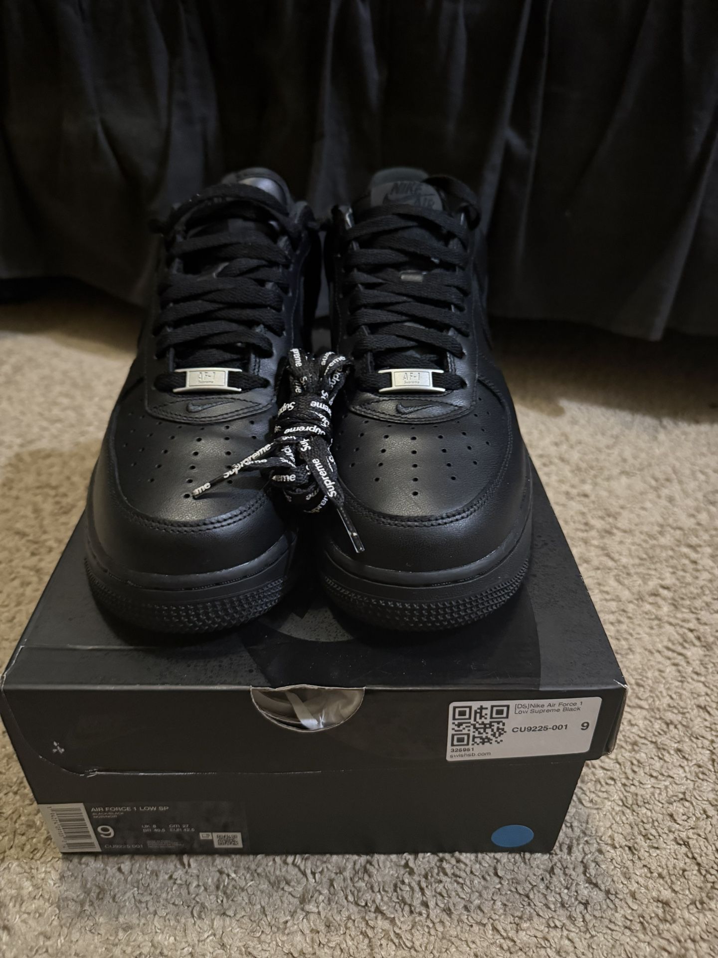 Air Force 1( Supreme)