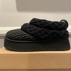 UGG Tazz Villa Knit Slipper Black Size 6 Women's