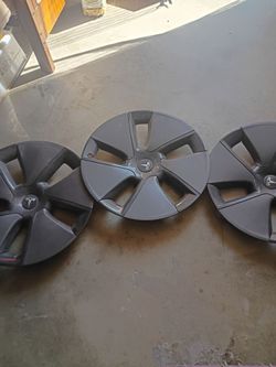 3 Tesla Hub Caps