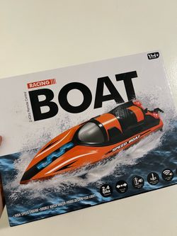 Racing boat RC brand new never been open