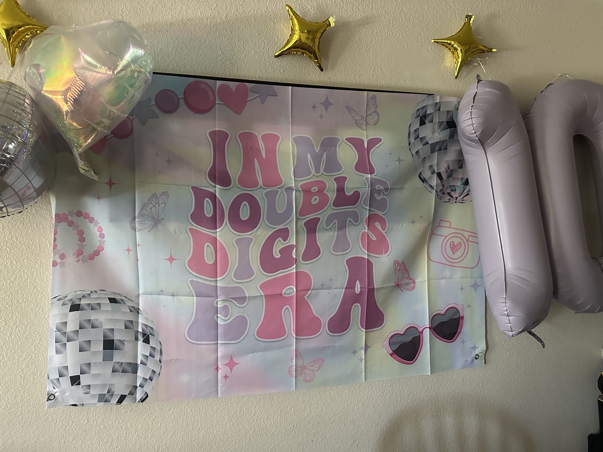Taylor Swift Themed Banner Signs For 10th Birthday Party