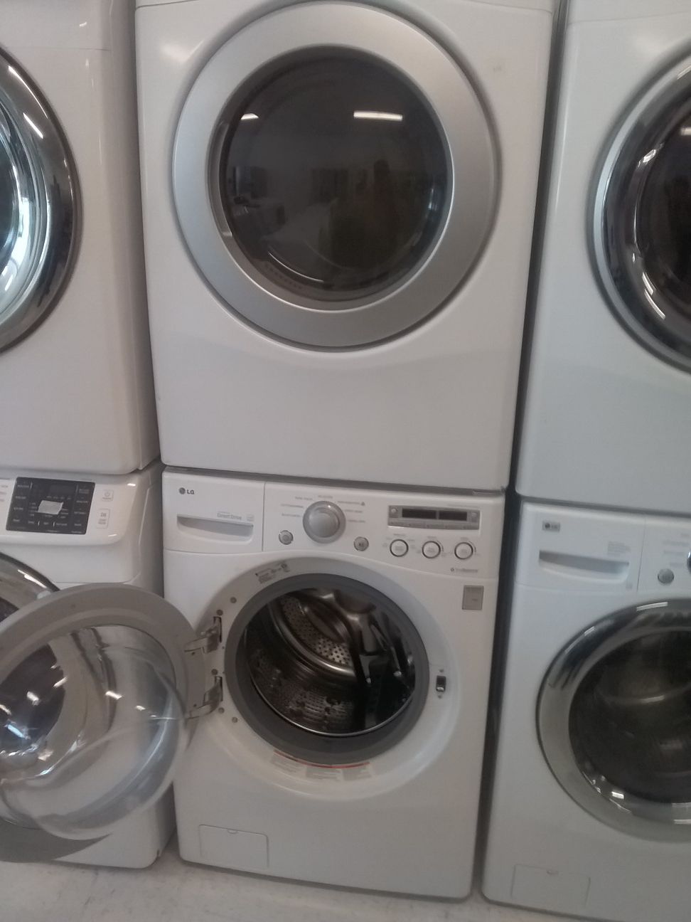 Whirlpool washer and dryer used good condition 90days warranty