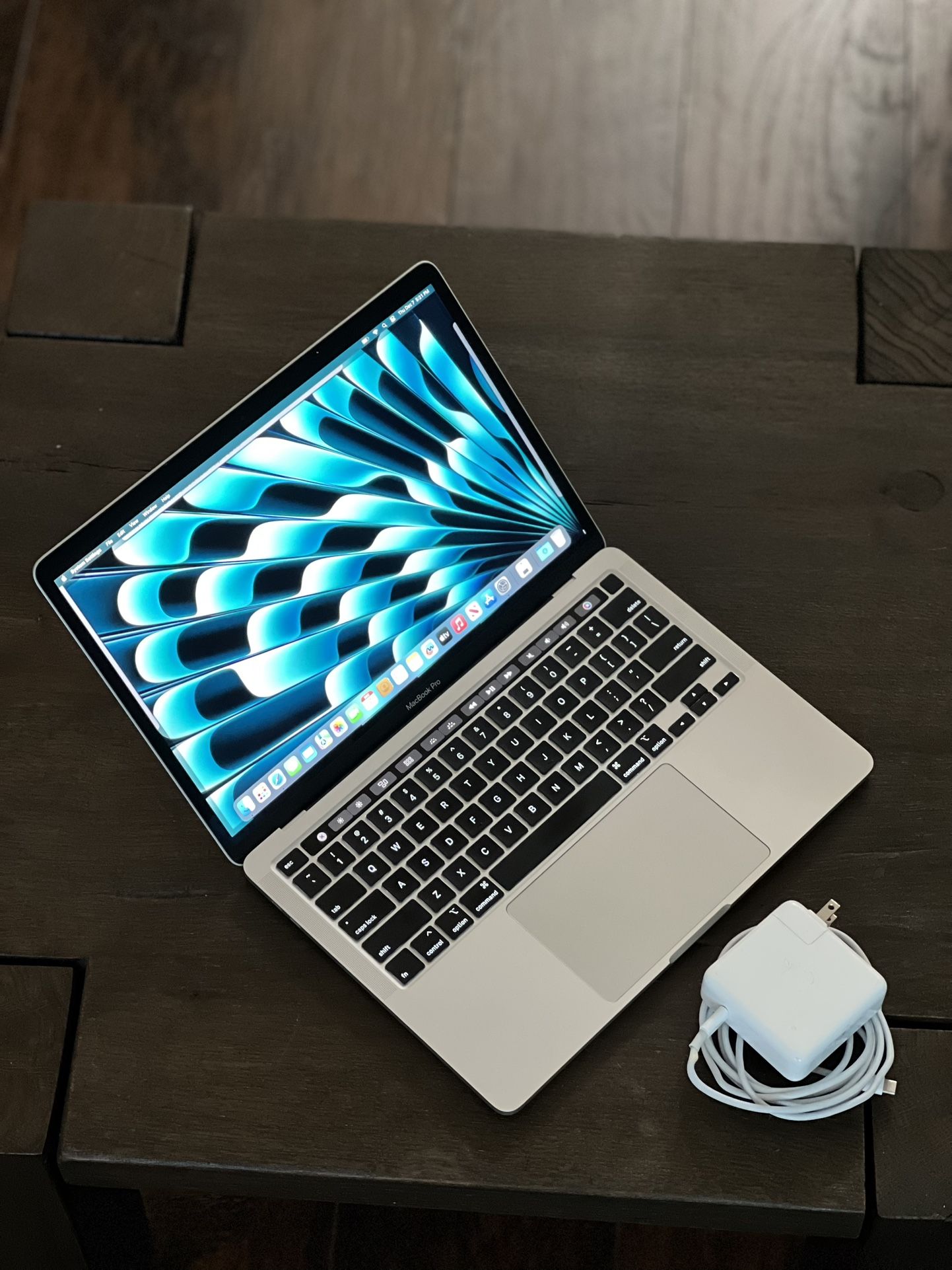 2019 MacBook Pro (i7) 16GB/500GB
