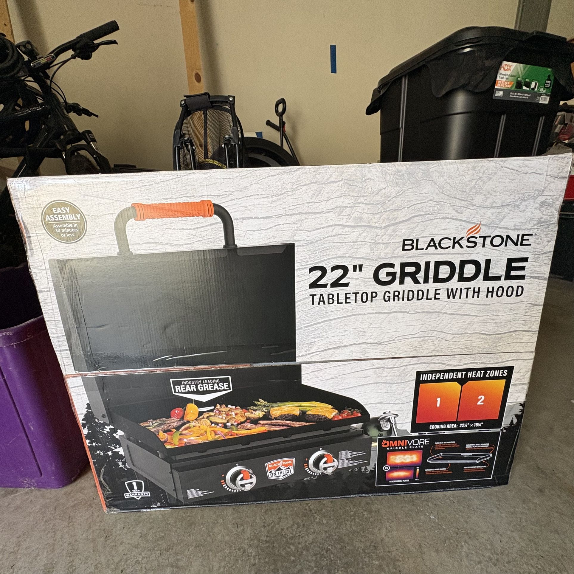 New Blackstone 22” Tabletop Griddle With Hood (sealed In Box)