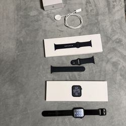 Apple Watch And Airpods