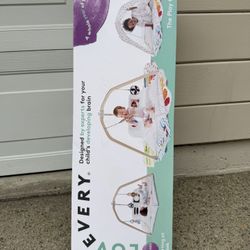 Lovevery Play Gym 
