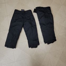 New snow pants size 3t