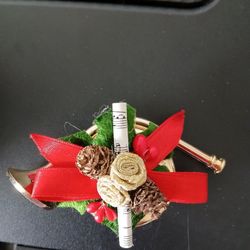Vintage French Horn Musical Pin