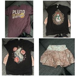 Women’s Clothing Bundle (size M/8/10)