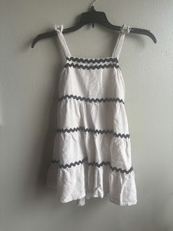 White and Black Dress Size 7-8