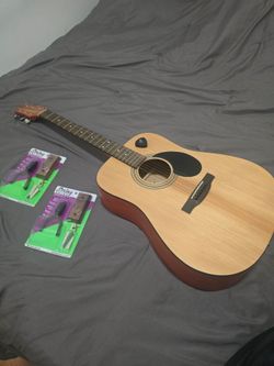Jasmine S35 Acoustic Guitar Bundle