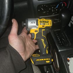 DeWalt 20V MAX XR 1/4 inch 3-Speed Impact Driver,
