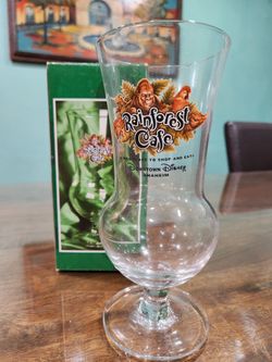 Collectible Downtown Disney Rainforest Cafe Glass (Out Of Business)