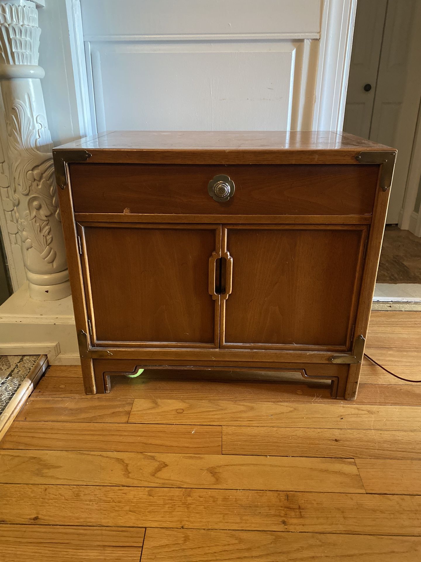 Vintage Compass By Drexel Side Table