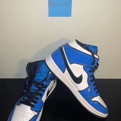 Jordan 1 Mid Signal Blues