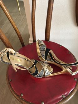 BCBG MAXAZRIA heels ðŸ‘