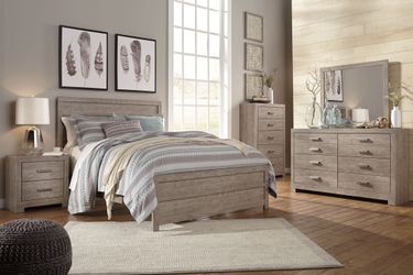 Gray-7Pc.Dresser,Mirror,Chest,Queen Panel Bed