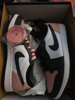 Jordan 1 low bleached coral
