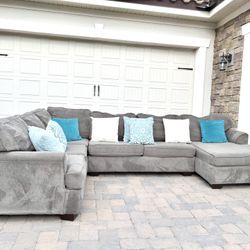 Oversized Sectional Sofa 