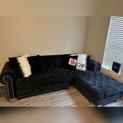 Modern living room sectional sofa  // Christmas Special Price  