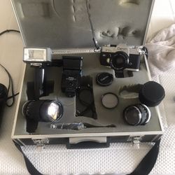 35 MM Canon Camera Set