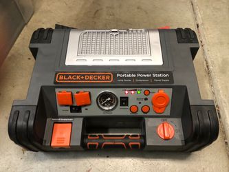 Black & Decker Portable Car Jump Start Tire Inflator Power Station