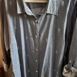 Quacker Factory Denim Shirt w/silver studs and rhinestone decorations and buttons - 3X