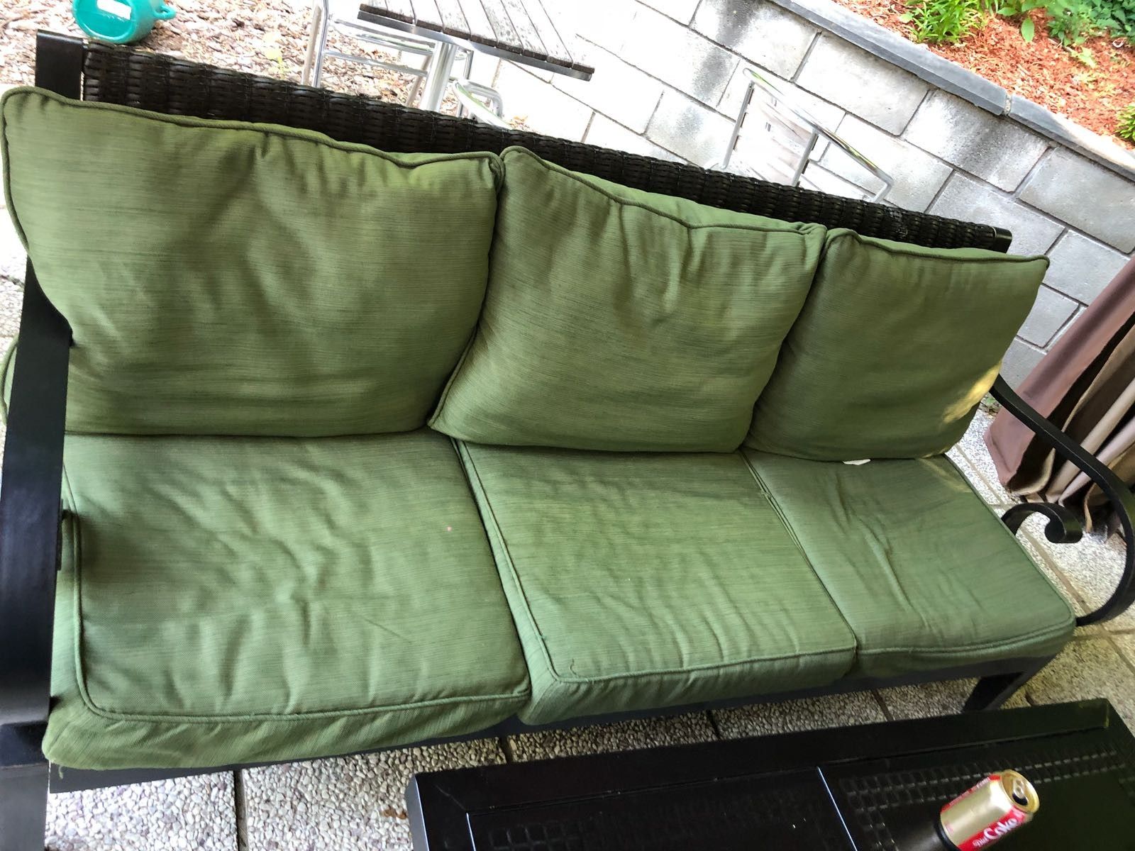 Allen Roth Pardini outdoor furniture