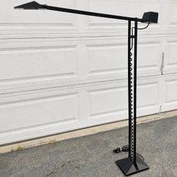 POSTMODERN 1980’s ARTICULATED FLOOR LAMP