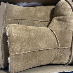 Bear paw boots